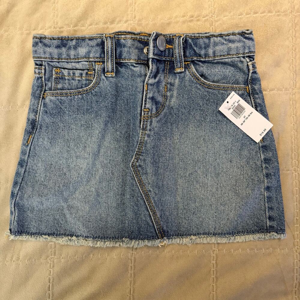 Old Navy Girls 3T Blue Denim Mini Skirt Raw Frayed Hem
